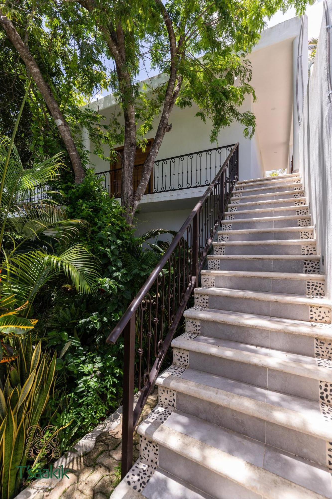 Tsaakik Jungle Hotel & Spa Cancun Exterior photo